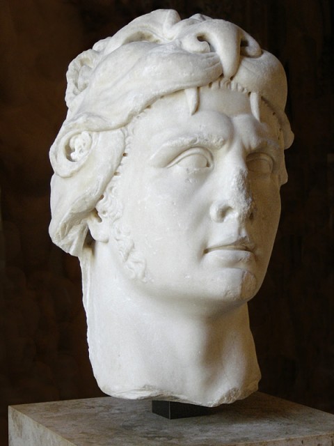 Изображённый в образе Геракла Митридат VI, мрамор