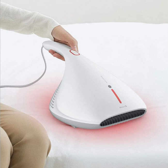 Xiaomi Deerma Handheld Anti-mite Vacuum Cleaner