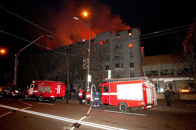 Пожежа в центрі Києва. Фото: прес-служба КМДА