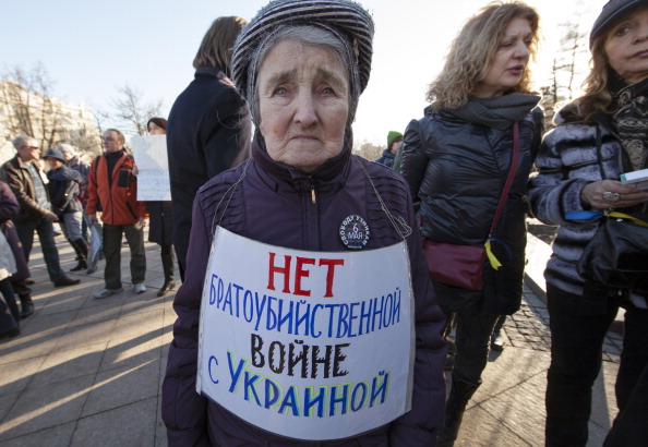 Во время антивоенного митинга в Москве 10 марта 2014 г., Россия. Фото: Sasha Mordovets/Getty Images