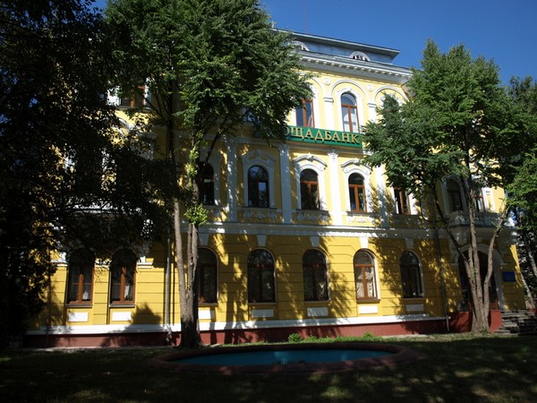 Улицы Тернополя. Август 2009 год. Фото: Владимир Ясинский