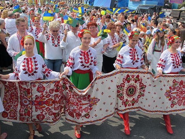 В Полтаве состоится парад вышиванок. Фото: rada-poltava.gov.ua