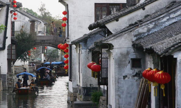 Чжоучжуан, древний посёлок на воде. Фото: China Photos/Getty Images