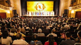 Инновационные технологии, классический танец и музыка: концерт Shen Yun Performing Arts начался с аншлага (ВИДЕО)