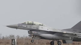 Часть F-16 могут оставаться за границей, чтобы защитить их от российских ударов, сообщил Голубцов