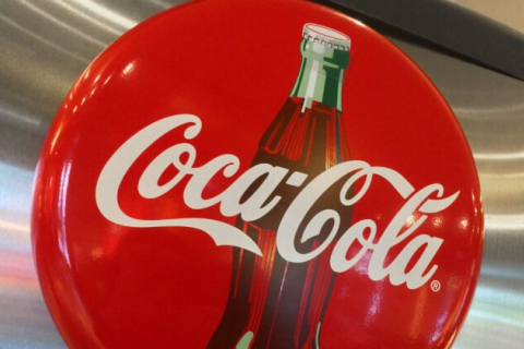 Лицемерие бренда Coca-Cola из-за страха потерять крупнейший рынок компании
