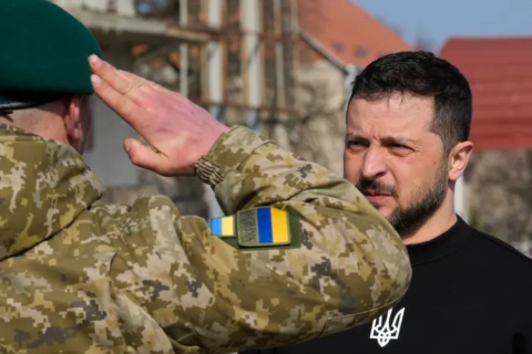 Украина одержит верх против «большой армии» с «маленькими сердцами» — Зеленский