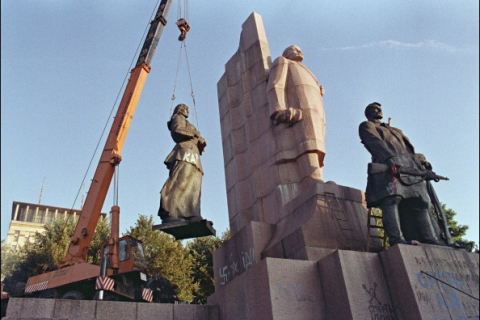 Из Киева уберут коммунистическую символику