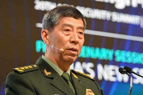 Министр обороны Китая угрожает "без колебаний" атаковать любую страну, которая попытается отделить его от Тайваня