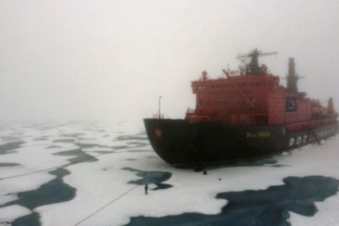 Россиянин спасен норвежским вертолетом в районе Северного полюса