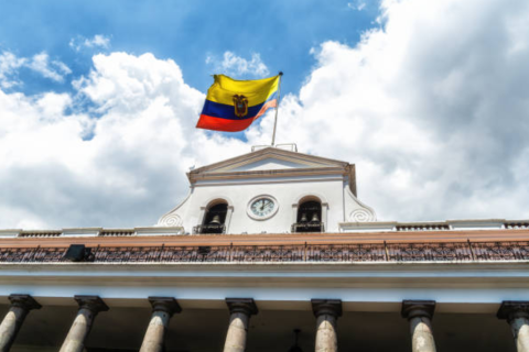 Эквадор восстановил визовый режим для китайских путешественников