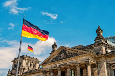 Германия обнаружила 1400 несанкционированных въездов в преддверии Евро, сообщает Bild