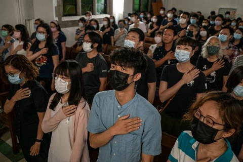 США призвали YouTube восстановить доступ к песне протеста «Слава Гонконгу» в Гонконге