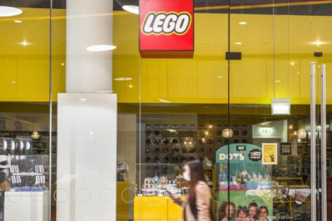 Lego окончательно сворачивает бизнес в России