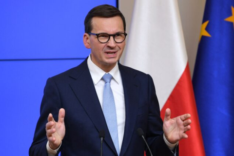 Варшава викликає посла Росії після погроз Путіна