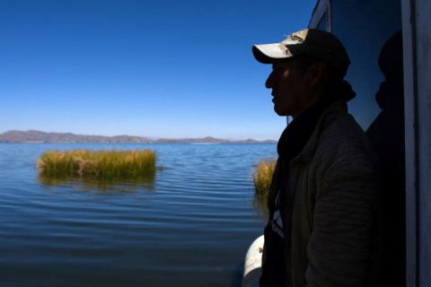 Озеро Тітікака висихає, оскільки спека перевернула зиму з ніг на голову (ВІДЕО)