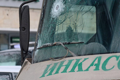 Напад на інкасаторів у Миколаєві: вже четверо жертв
