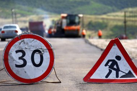 В які кошти обійдеться ремонт доріг на Донбасі