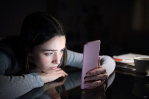 Facebook знает, что Instagram токсичен для девочек-подростков, как показывают документы компании