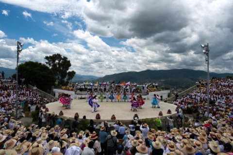 Фотообзор: В Мексике прошел мистический праздник 