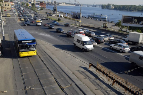 В Украине повысят требования к автошколам