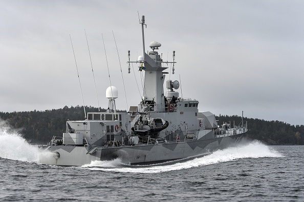 Стокгольмского архипелага 20 октября 2014 года. С 17 октября военные Швеции развернули в Стокгольмском архипелаге крупнейшую со времен Холодной войны операцию с участием самолётов и кораблей против того, что они называют внешней угрозой в их водах